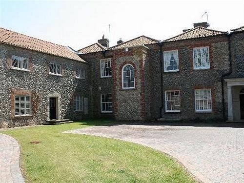 Stable Court Hotel Holt  Exterior foto